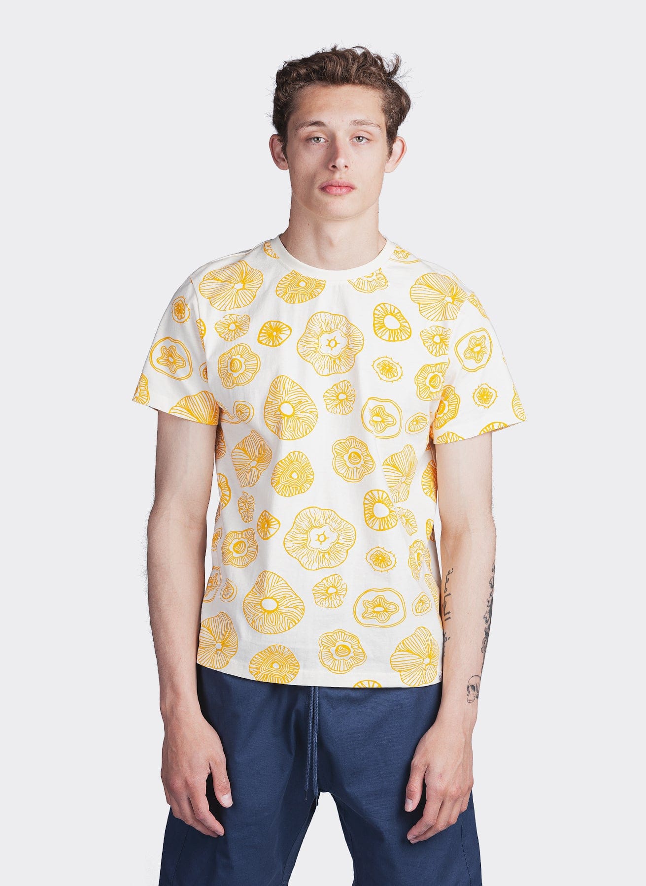 CONWAY TEE product photo