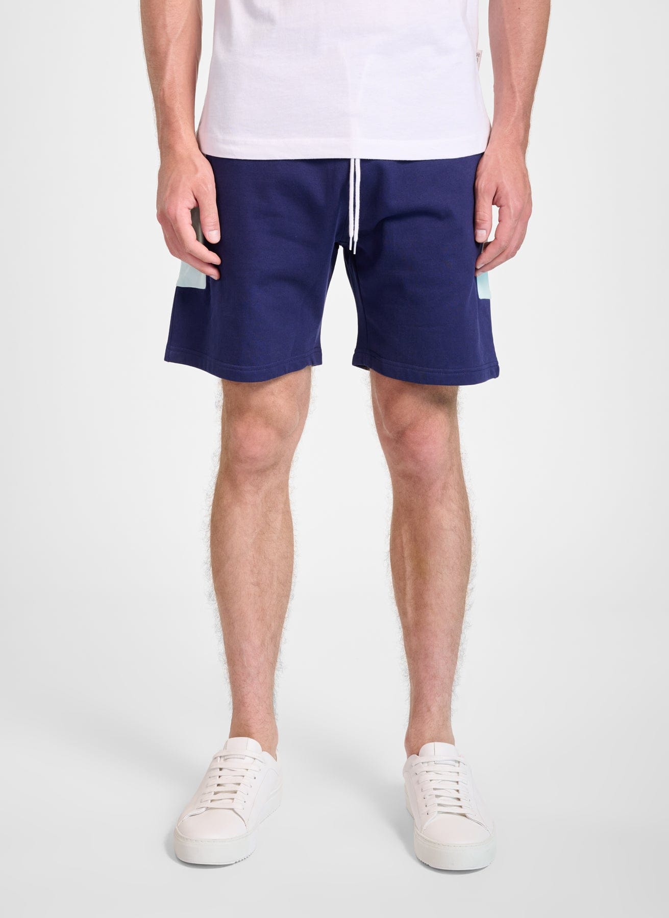 JET SHORT product photo