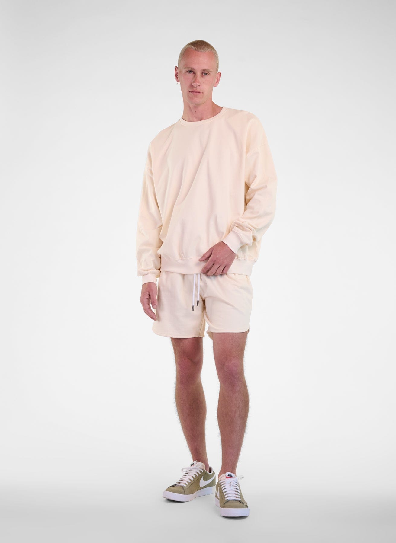 LEGACY OVERSIZED CREWNECK product photo